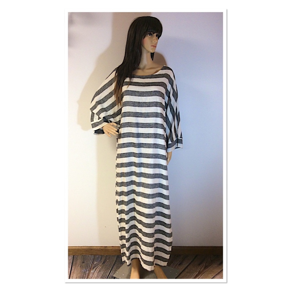 BLACK AND WHITE STRIPED MAXI DRESS(see description - Picture 3 of 7